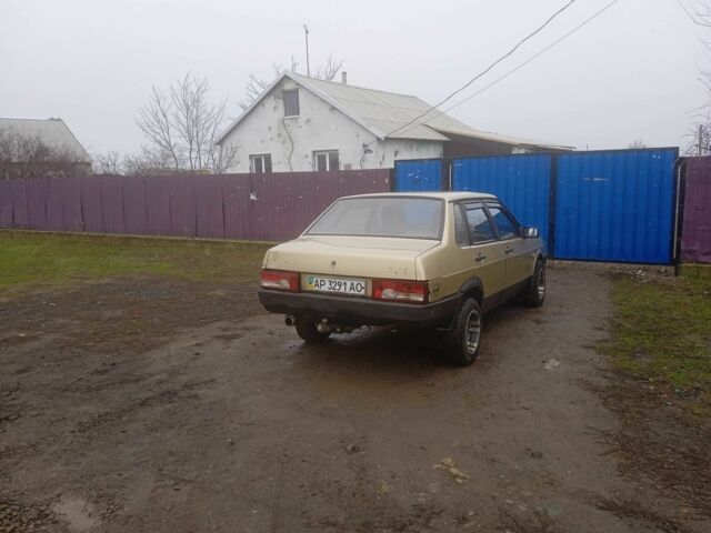 Бежевый ВАЗ 21099, объемом двигателя 1.5 л и пробегом 230 тыс. км за 1100 $, фото 1 на Automoto.ua