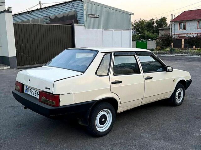 Бежевый ВАЗ 21099, объемом двигателя 1.5 л и пробегом 264 тыс. км за 670 $, фото 1 на Automoto.ua