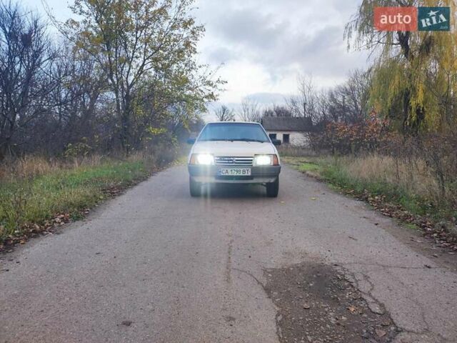 Бежевий ВАЗ 21099, об'ємом двигуна 1.5 л та пробігом 300 тис. км за 700 $, фото 1 на Automoto.ua
