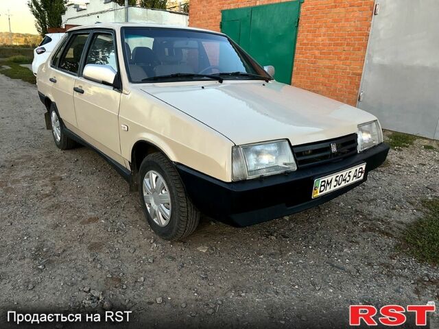 Бежевый ВАЗ 21099, объемом двигателя 1.3 л и пробегом 160 тыс. км за 1600 $, фото 1 на Automoto.ua