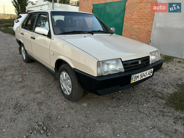Бежевый ВАЗ 21099, объемом двигателя 1.3 л и пробегом 160 тыс. км за 1600 $, фото 1 на Automoto.ua