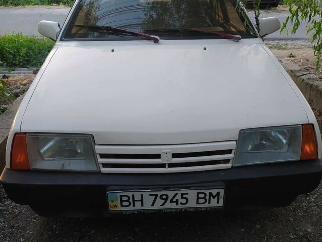 Бежевый ВАЗ 21099, объемом двигателя 1.5 л и пробегом 263 тыс. км за 1300 $, фото 1 на Automoto.ua