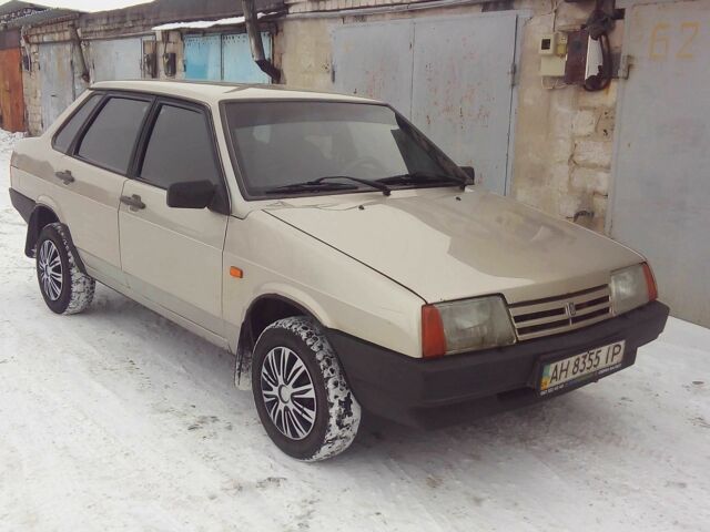 Бежевий ВАЗ 21099, об'ємом двигуна 1.5 л та пробігом 150 тис. км за 1150 $, фото 1 на Automoto.ua