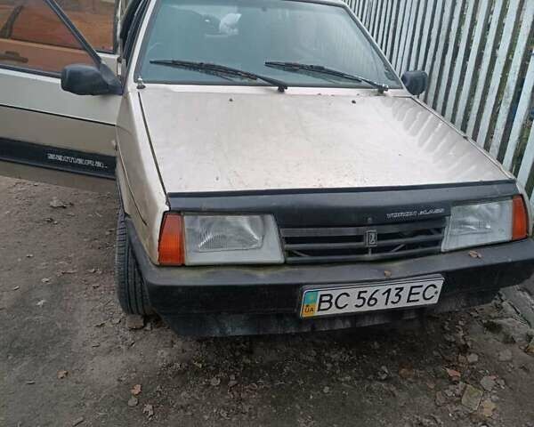 Бежевый ВАЗ 21099, объемом двигателя 1.5 л и пробегом 174 тыс. км за 600 $, фото 1 на Automoto.ua