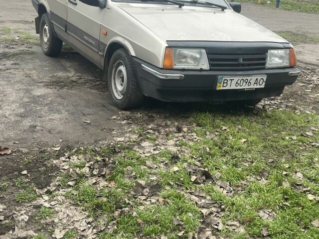 Бежевий ВАЗ 21099, об'ємом двигуна 1.5 л та пробігом 208 тис. км за 938 $, фото 1 на Automoto.ua
