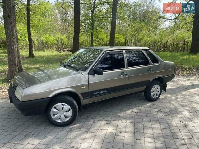 Бежевий ВАЗ 21099, об'ємом двигуна 1.5 л та пробігом 180 тис. км за 999 $, фото 1 на Automoto.ua