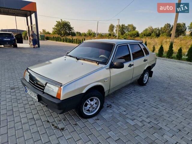 Бежевый ВАЗ 21099, объемом двигателя 1.5 л и пробегом 225 тыс. км за 1200 $, фото 1 на Automoto.ua