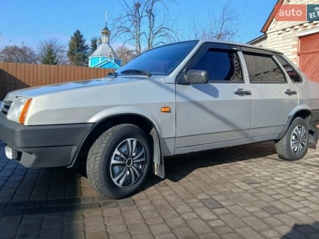 Бежевый ВАЗ 21099, объемом двигателя 1.6 л и пробегом 65 тыс. км за 1900 $, фото 1 на Automoto.ua