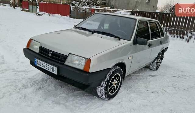 Бежевий ВАЗ 21099, об'ємом двигуна 1.6 л та пробігом 48 тис. км за 3200 $, фото 1 на Automoto.ua