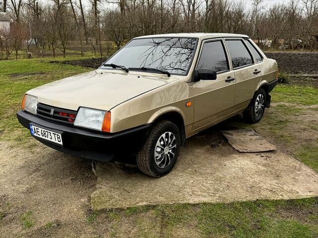Бежевый ВАЗ 21099, объемом двигателя 1.6 л и пробегом 59 тыс. км за 3050 $, фото 1 на Automoto.ua
