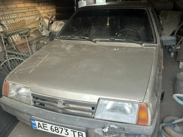 Бежевый ВАЗ 21099, объемом двигателя 1.6 л и пробегом 80 тыс. км за 2000 $, фото 1 на Automoto.ua