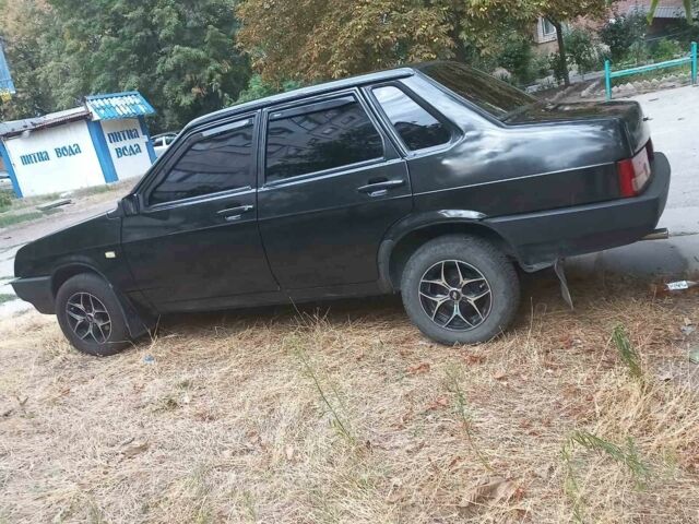 Черный ВАЗ 21099, объемом двигателя 1.6 л и пробегом 203 тыс. км за 2511 $, фото 1 на Automoto.ua