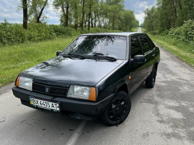 Черный ВАЗ 21099, объемом двигателя 1.6 л и пробегом 200 тыс. км за 1250 $, фото 1 на Automoto.ua