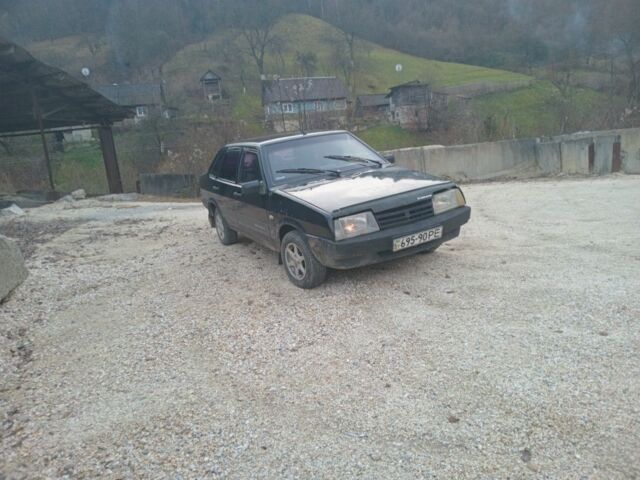 Черный ВАЗ 21099, объемом двигателя 1 л и пробегом 255 тыс. км за 1100 $, фото 1 на Automoto.ua