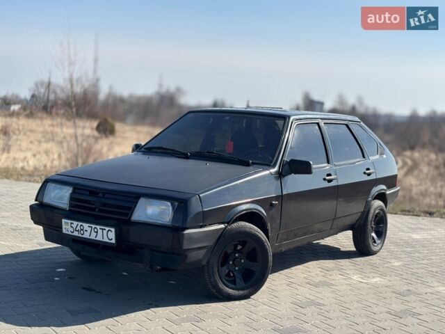 Чорний ВАЗ 21099, об'ємом двигуна 1.5 л та пробігом 270 тис. км за 1099 $, фото 1 на Automoto.ua