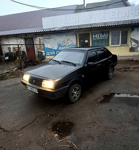 Черный ВАЗ 21099, объемом двигателя 1.5 л и пробегом 200 тыс. км за 950 $, фото 1 на Automoto.ua