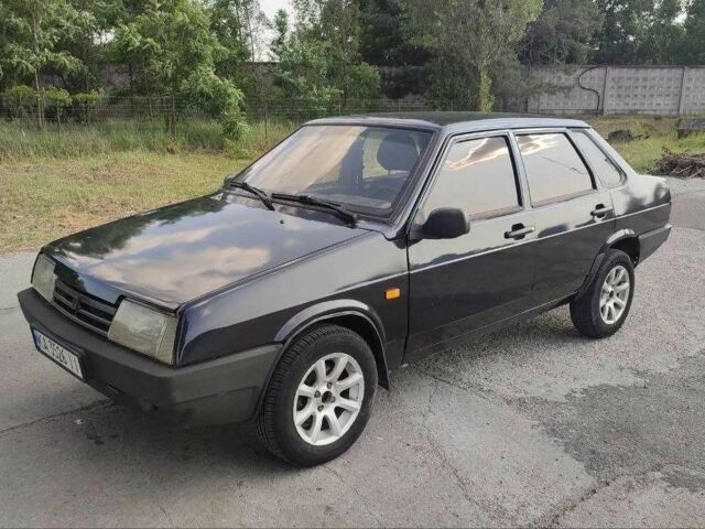 Черный ВАЗ 21099, объемом двигателя 1.5 л и пробегом 150 тыс. км за 1300 $, фото 1 на Automoto.ua