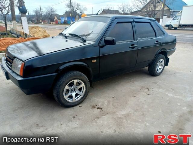 Черный ВАЗ 21099, объемом двигателя 1.5 л и пробегом 52 тыс. км за 1250 $, фото 1 на Automoto.ua