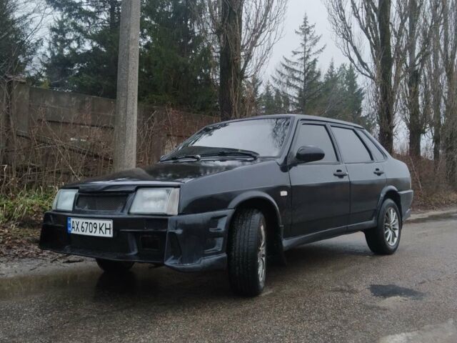Черный ВАЗ 21099, объемом двигателя 1.5 л и пробегом 266 тыс. км за 2300 $, фото 1 на Automoto.ua