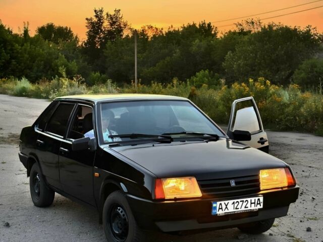 Чорний ВАЗ 21099, об'ємом двигуна 1.5 л та пробігом 317 тис. км за 1645 $, фото 1 на Automoto.ua