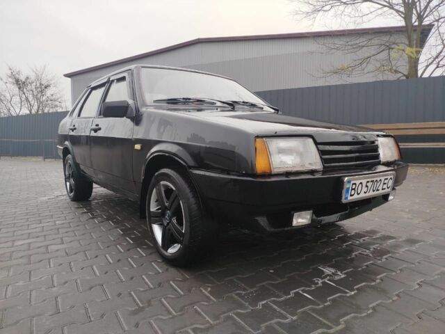 Черный ВАЗ 21099, объемом двигателя 1.5 л и пробегом 200 тыс. км за 1600 $, фото 1 на Automoto.ua