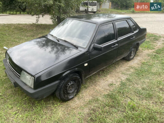 Чорний ВАЗ 21099, об'ємом двигуна 1.5 л та пробігом 180 тис. км за 750 $, фото 1 на Automoto.ua