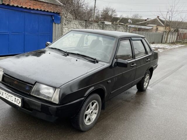 Чорний ВАЗ 21099, об'ємом двигуна 1.5 л та пробігом 158 тис. км за 1100 $, фото 1 на Automoto.ua