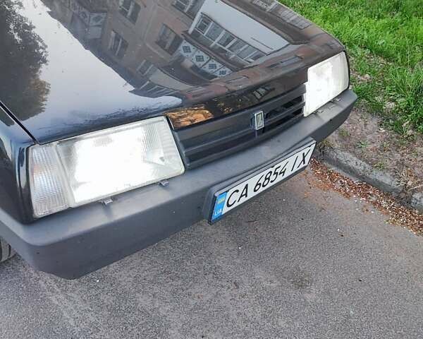 Черный ВАЗ 21099, объемом двигателя 1.5 л и пробегом 130 тыс. км за 2400 $, фото 1 на Automoto.ua