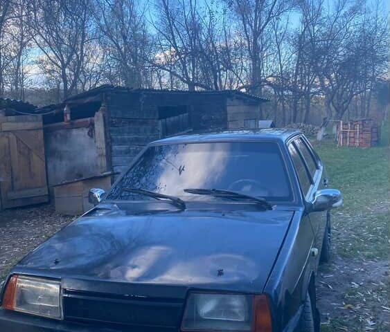 Черный ВАЗ 21099, объемом двигателя 1.5 л и пробегом 150 тыс. км за 599 $, фото 1 на Automoto.ua