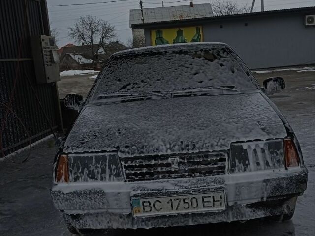 Черный ВАЗ 21099, объемом двигателя 1.5 л и пробегом 48 тыс. км за 1400 $, фото 1 на Automoto.ua