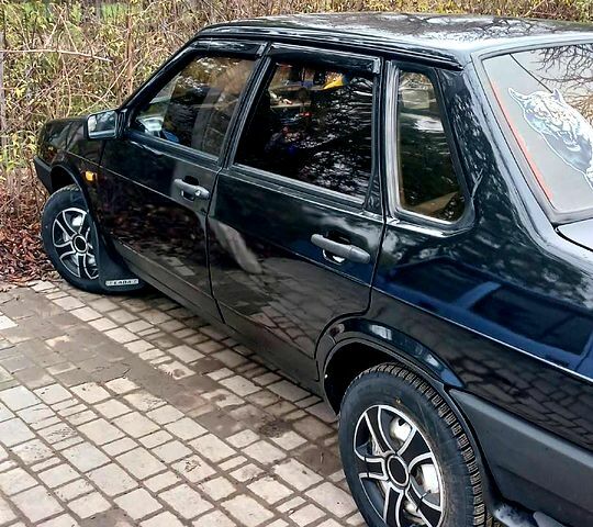 Черный ВАЗ 21099, объемом двигателя 1.5 л и пробегом 350 тыс. км за 2500 $, фото 1 на Automoto.ua