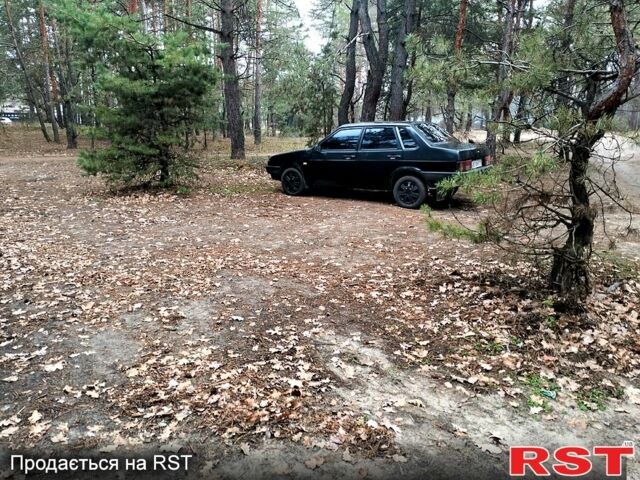 Чорний ВАЗ 21099, об'ємом двигуна 1.5 л та пробігом 200 тис. км за 1500 $, фото 1 на Automoto.ua