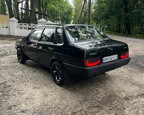 Черный ВАЗ 21099, объемом двигателя 1.5 л и пробегом 186 тыс. км за 1950 $, фото 1 на Automoto.ua