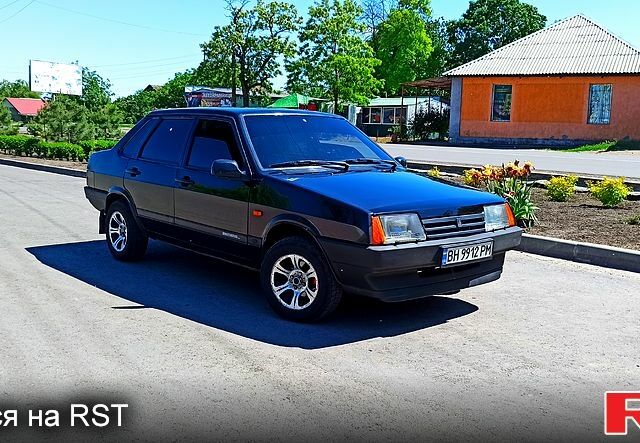 Черный ВАЗ 21099, объемом двигателя 1.5 л и пробегом 170 тыс. км за 2600 $, фото 1 на Automoto.ua