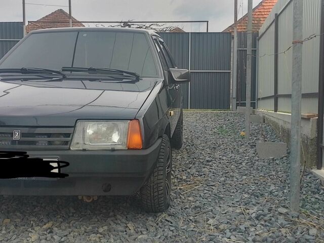 Черный ВАЗ 21099, объемом двигателя 1.6 л и пробегом 140 тыс. км за 1300 $, фото 1 на Automoto.ua