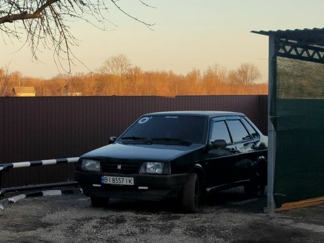 Чорний ВАЗ 21099, об'ємом двигуна 1.6 л та пробігом 1000 тис. км за 2200 $, фото 1 на Automoto.ua