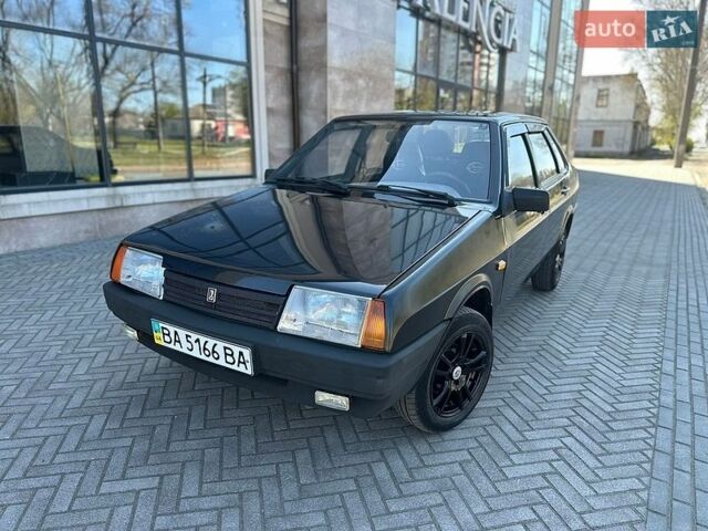 Черный ВАЗ 21099, объемом двигателя 1.6 л и пробегом 123 тыс. км за 2600 $, фото 1 на Automoto.ua