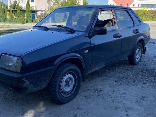 Чорний ВАЗ 21099, об'ємом двигуна 1.6 л та пробігом 260 тис. км за 650 $, фото 1 на Automoto.ua