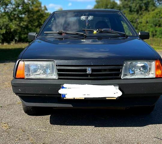 Черный ВАЗ 21099, объемом двигателя 1.6 л и пробегом 178 тыс. км за 1700 $, фото 1 на Automoto.ua