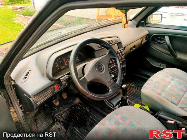 Чорний ВАЗ 21099, об'ємом двигуна 1.6 л та пробігом 230 тис. км за 1500 $, фото 1 на Automoto.ua