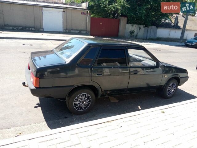 Чорний ВАЗ 21099, об'ємом двигуна 1.6 л та пробігом 250 тис. км за 1550 $, фото 1 на Automoto.ua