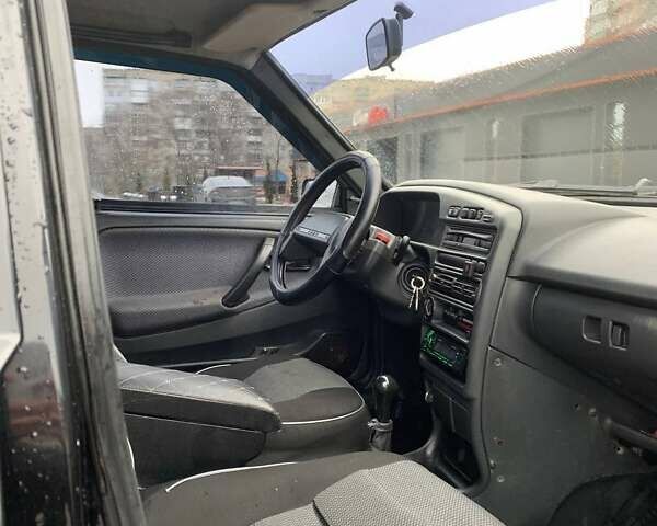 Чорний ВАЗ 21099, об'ємом двигуна 1.6 л та пробігом 147 тис. км за 2200 $, фото 1 на Automoto.ua