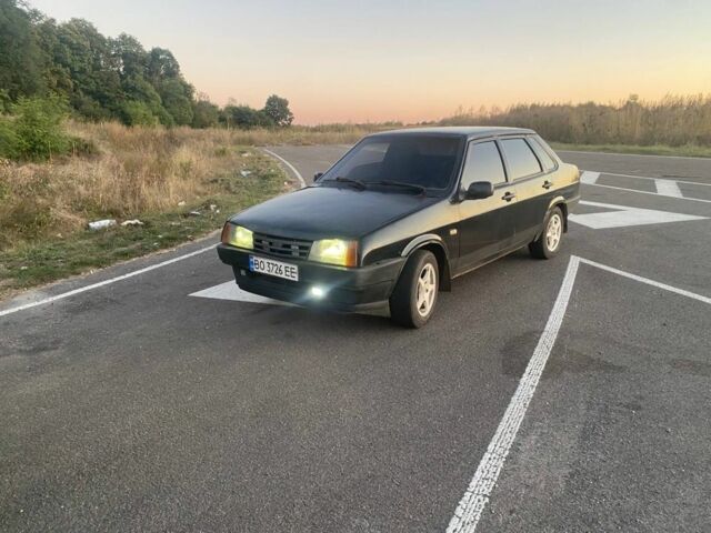 Чорний ВАЗ 21099, об'ємом двигуна 1.6 л та пробігом 260 тис. км за 1072 $, фото 1 на Automoto.ua