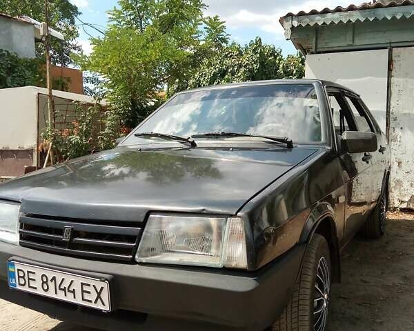 Чорний ВАЗ 21099, об'ємом двигуна 1.6 л та пробігом 250 тис. км за 1550 $, фото 1 на Automoto.ua