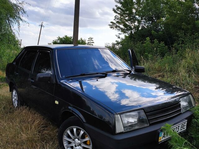 Чорний ВАЗ 21099, об'ємом двигуна 1.5 л та пробігом 250 тис. км за 2000 $, фото 1 на Automoto.ua