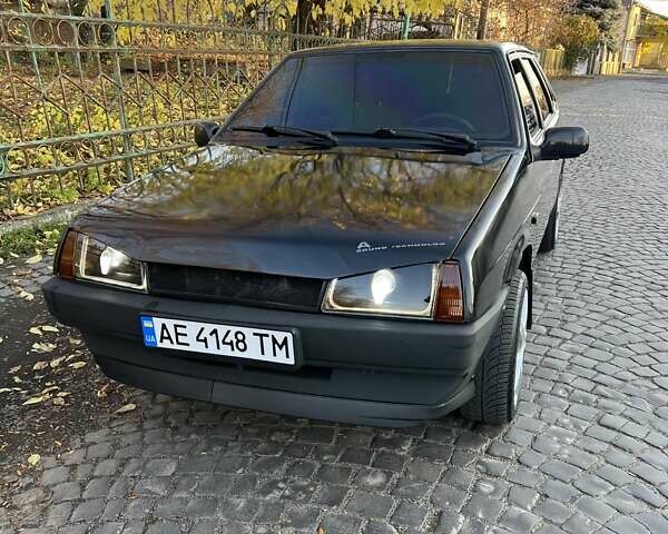 Черный ВАЗ 21099, объемом двигателя 1.6 л и пробегом 158 тыс. км за 3000 $, фото 1 на Automoto.ua