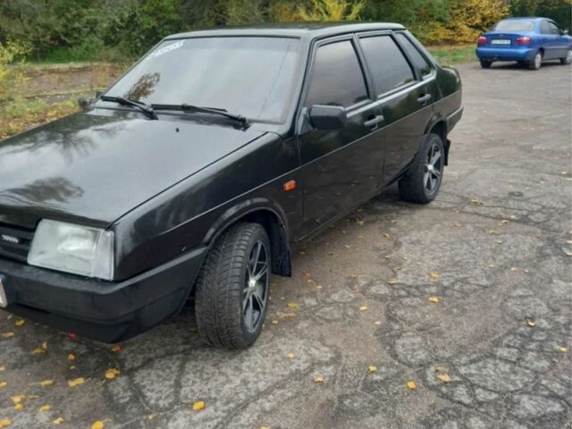 Черный ВАЗ 21099, объемом двигателя 1.6 л и пробегом 160 тыс. км за 1100 $, фото 1 на Automoto.ua