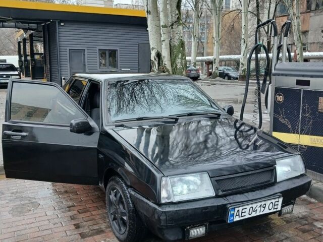 Черный ВАЗ 21099, объемом двигателя 1.6 л и пробегом 313 тыс. км за 2200 $, фото 1 на Automoto.ua
