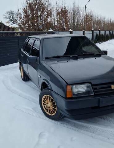 Черный ВАЗ 21099, объемом двигателя 1.6 л и пробегом 300 тыс. км за 1500 $, фото 1 на Automoto.ua