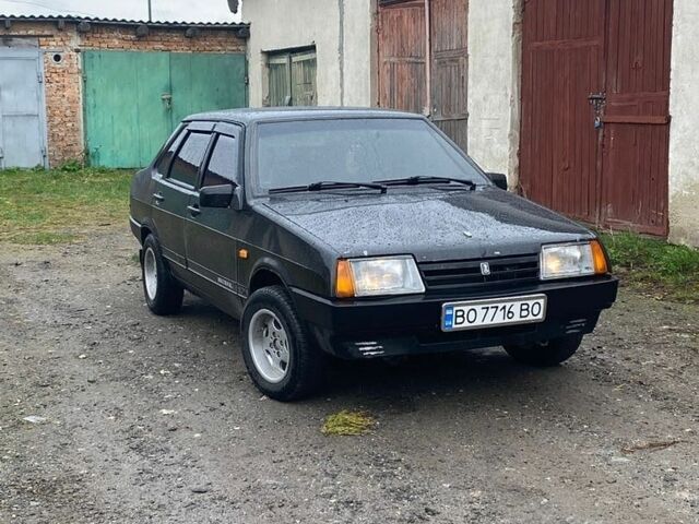 Черный ВАЗ 21099, объемом двигателя 1.6 л и пробегом 177 тыс. км за 1470 $, фото 1 на Automoto.ua